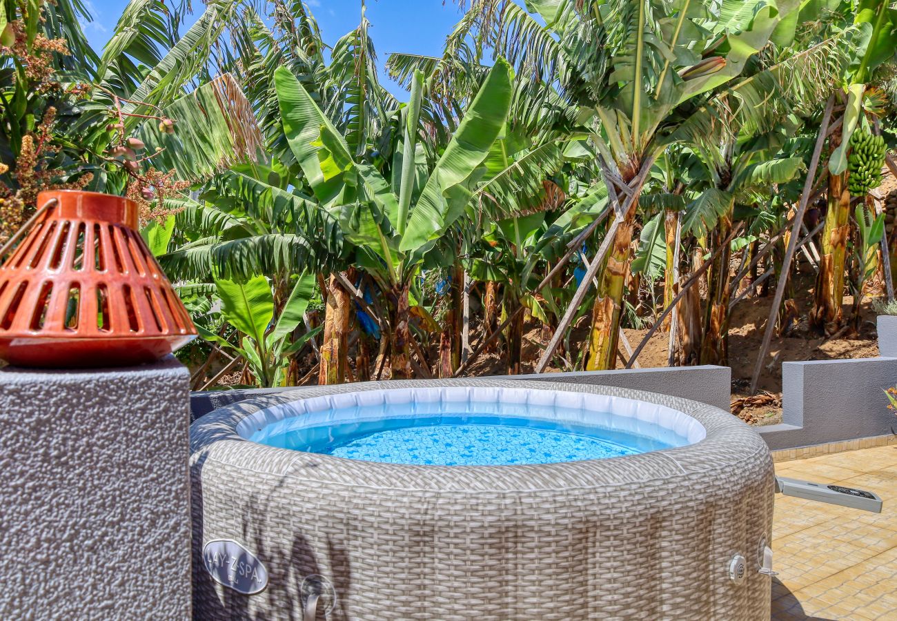 Apartment in Ponta do Sol - Sunrise House, a Home in Madeira