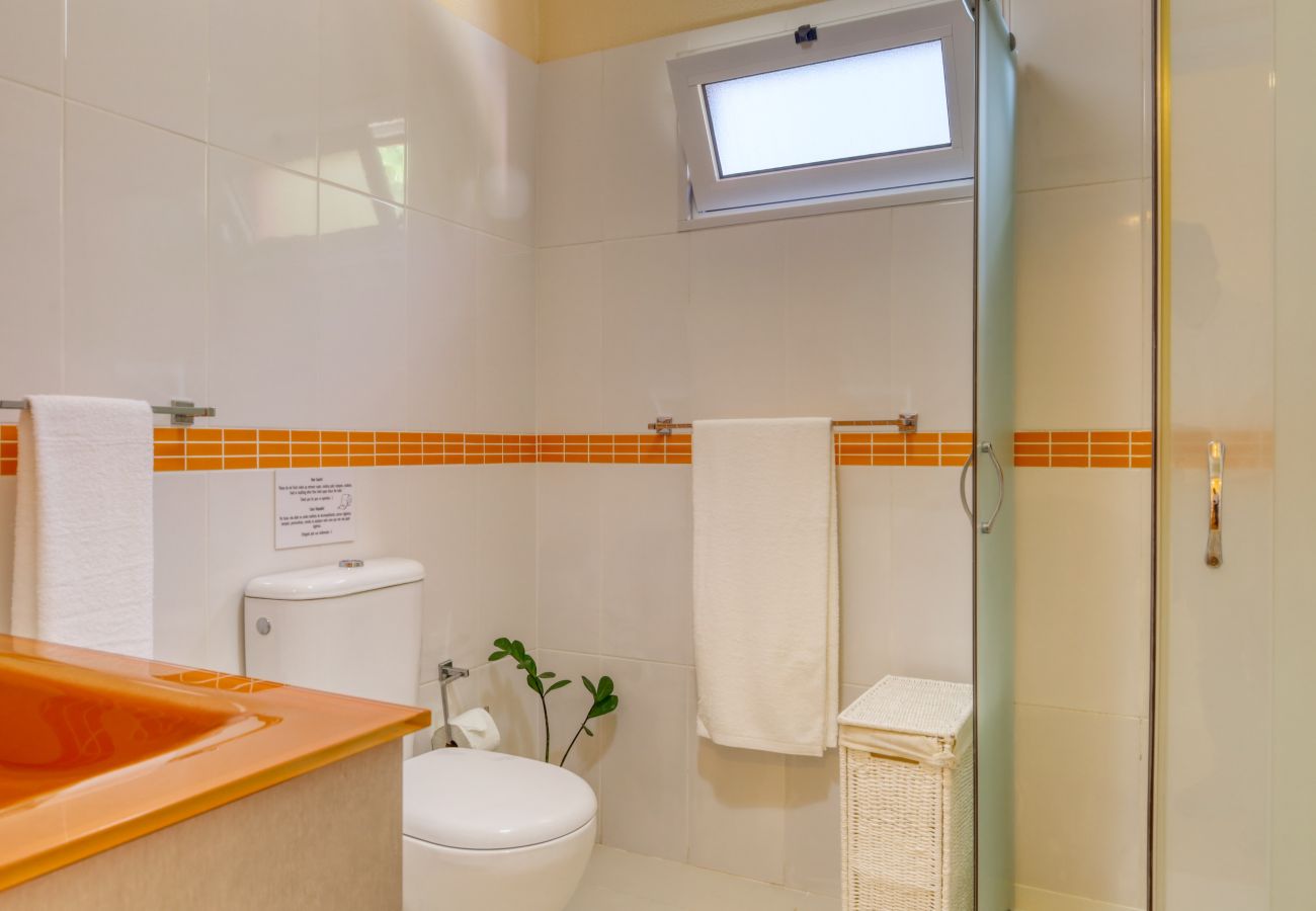 Apartment in Ponta do Sol - Sunrise House, a Home in Madeira