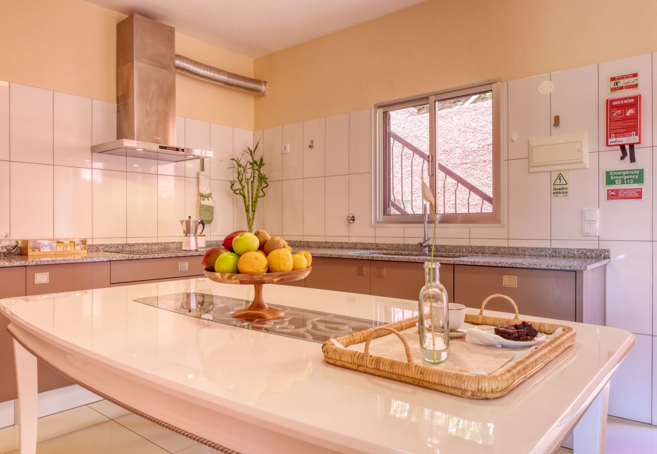 Apartment in Ponta do Sol - Sunrise House, a Home in Madeira